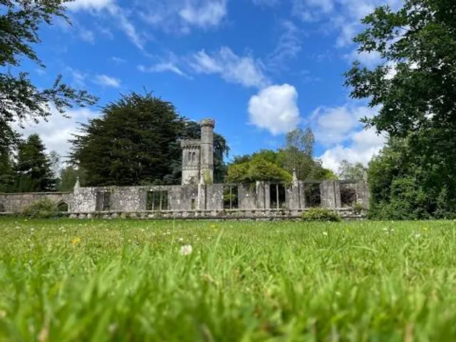 Drum Manor Forest Park