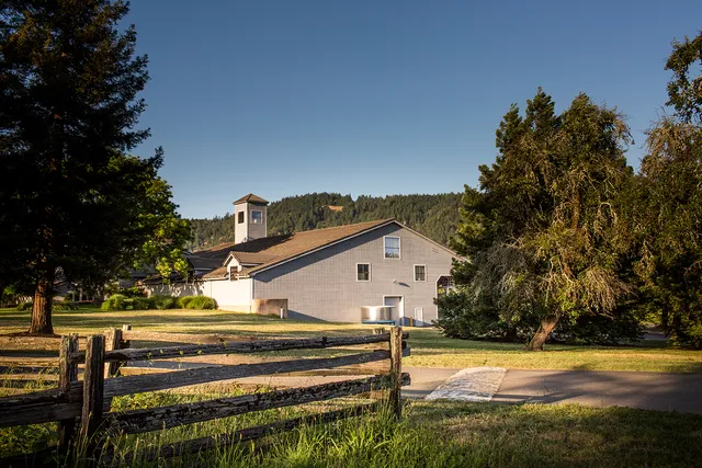 Scharffenberger Cellars
