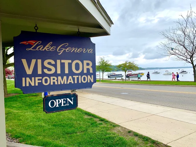 VISIT Lake Geneva Wisconsin