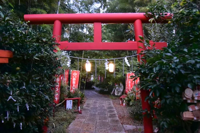 Yaegaki Inari Shrine