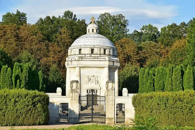 Krásnohorské Podhradie