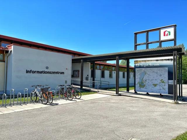 Nationalpark Neusiedler See - Seewinkel Informationszentrum auf der Hauswiese