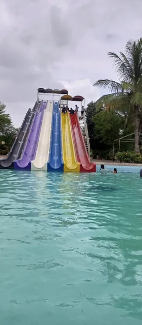 Al Mehran Water Park