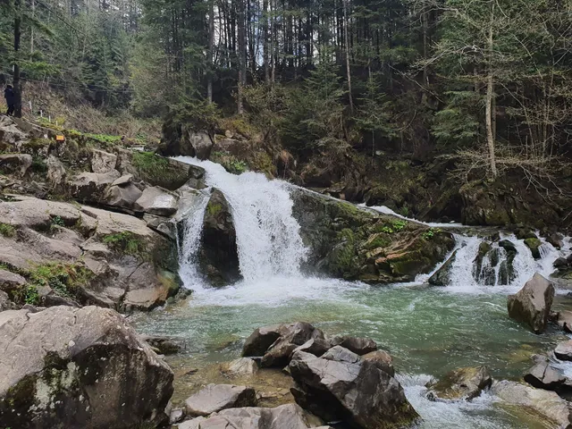 Kamenetsky waterfall