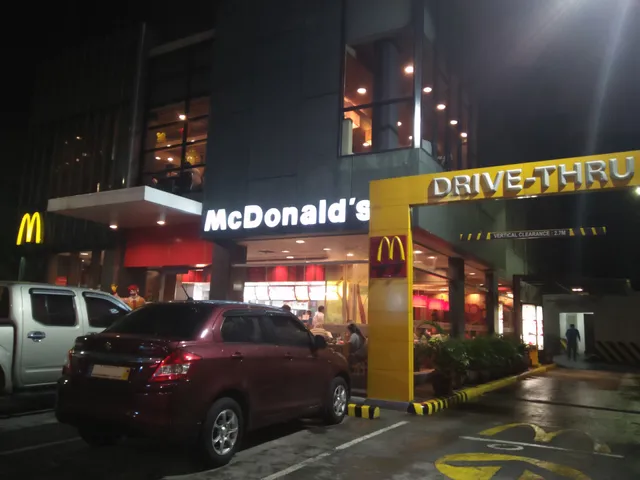 McDonald's Bustillos