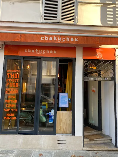 Chatuchak street food - Saint Honorée