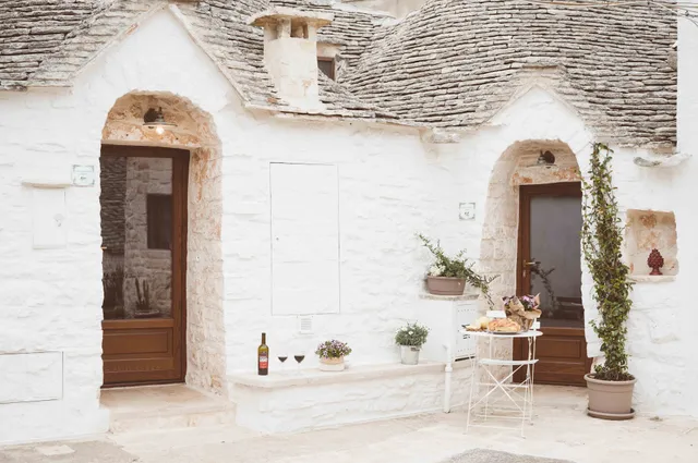 I Trulli di Dioniso - Incipit