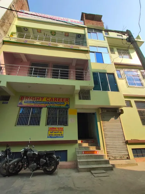 ASHISH PALACES AND REST HOUSE