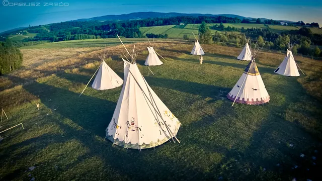 Indian Village "Fort Wapiti"