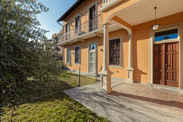 "Al 33 di via Roma - Apartments"