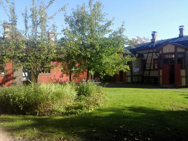 Renovation Center Toivo