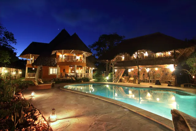Msitu Kwetu (Luxury Villa Estate, Diani Beach)
