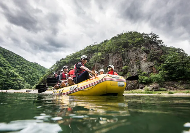 Donggang Rafting