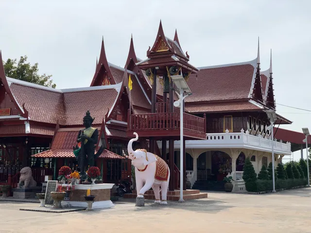 Wat Chan Charoensuk