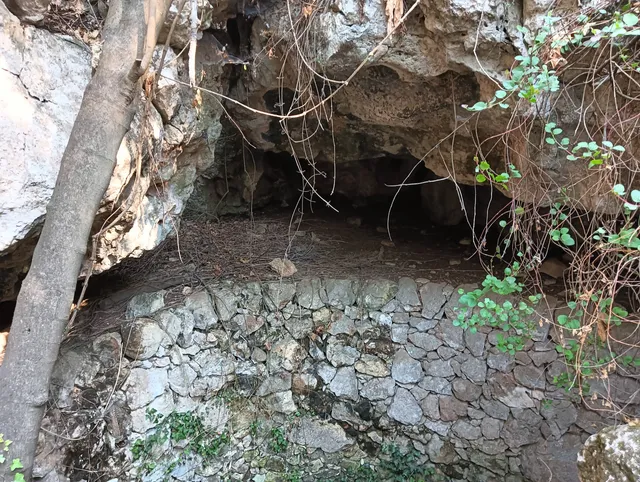 Riserva Naturale Integrale Grotta Monello