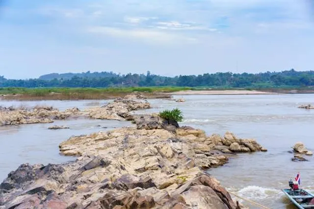 Phan Khot Saen Khrai Viewpoint