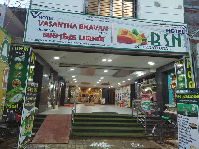 Hotel Vasantha Bhavan