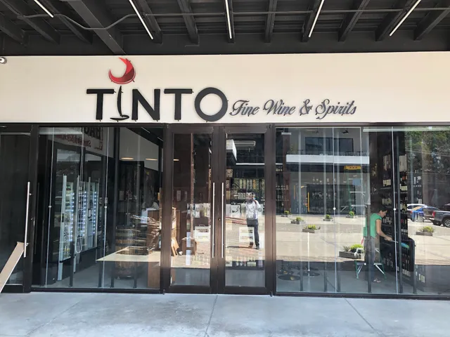 Tinto, Fine Wine & Spirits