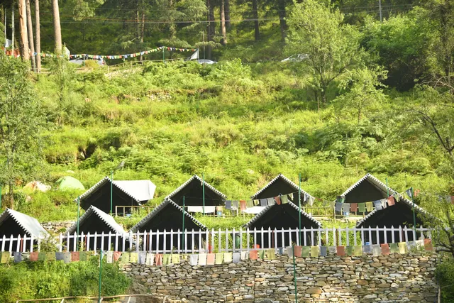 Himtrek riverside Camps, Kasol