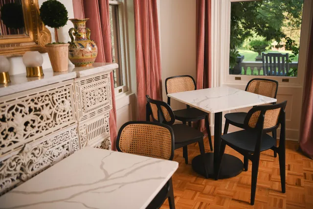 Edgewood Restaurant + Bar at Hutton Brickyards