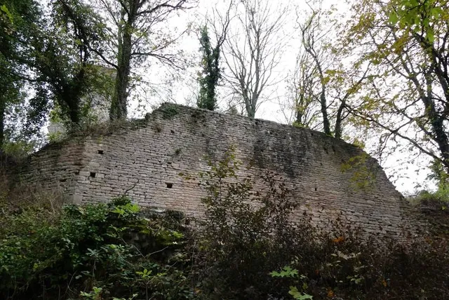 Burgruine "Alter Turm"