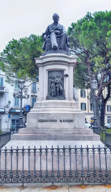 Monument of Manzoni