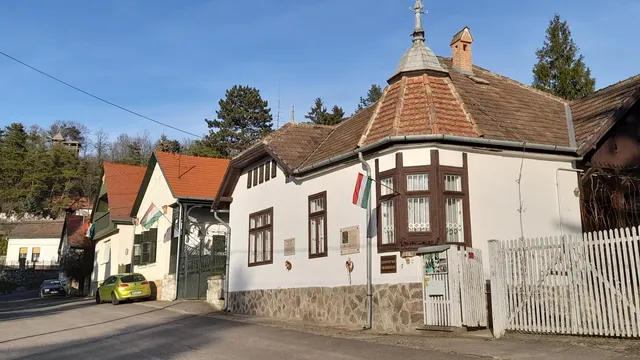 Szőnyi István Emlékmúzeum