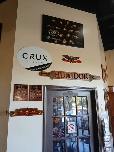 Palmetto Breeze Cigar Place