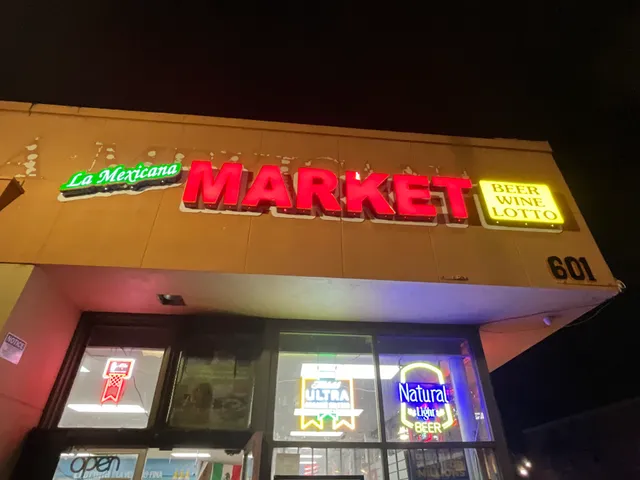 La Mexicana way Market