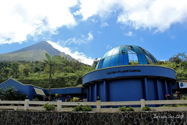 Mayon Planetarium