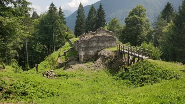 Castello di Sacuidic / Cjistiel di Sacuidiç