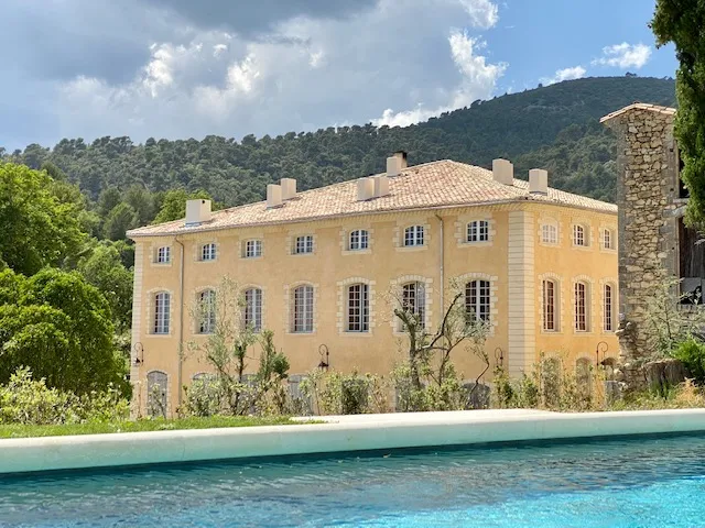 Château du Grand-Pré à Vitrolles-en-Luberon
