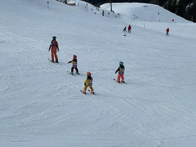 Ski School Toni Gruber St. Johann Alpendorf