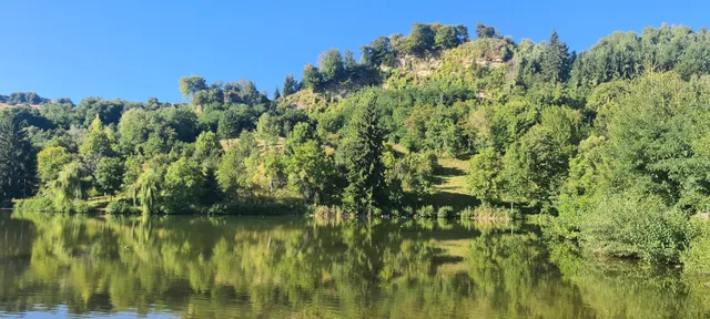 Zona carstică Măgura