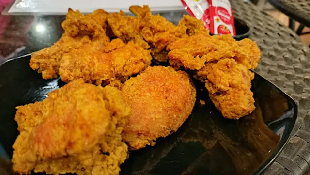Flakes Fried Chicken