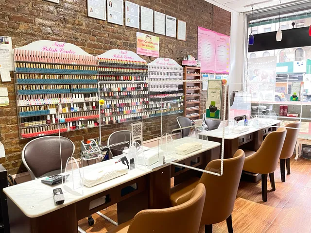Vivid Nail Salon