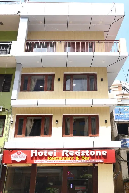 Redstone Regency Hotel