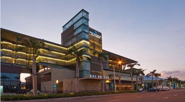 OCT Bay Breeze Hotel