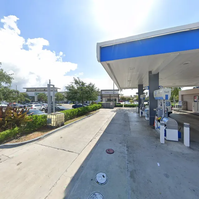 Shoppes at Deerfield