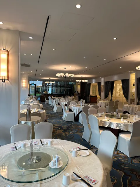 Fu Lin Men Cantonese Dining (Temasek Club)