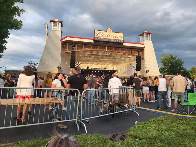 Bud Light Amphitheater at Paper Mill Island