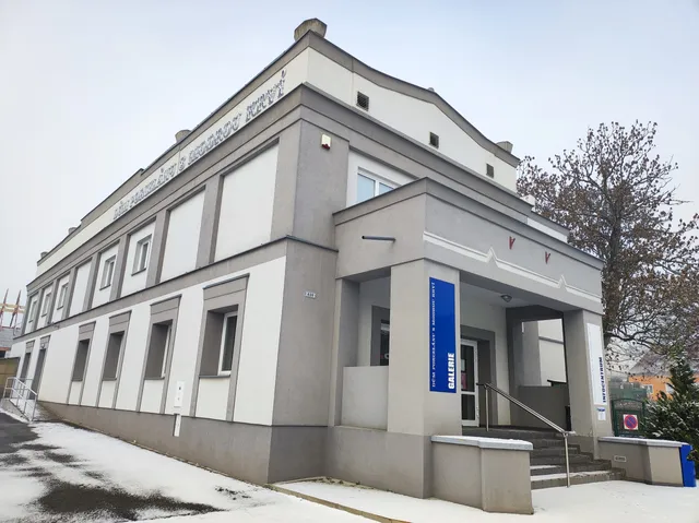 Dům porcelánu s modrou krví