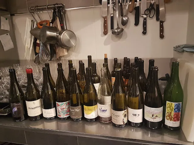 Avicenne, Restaurant