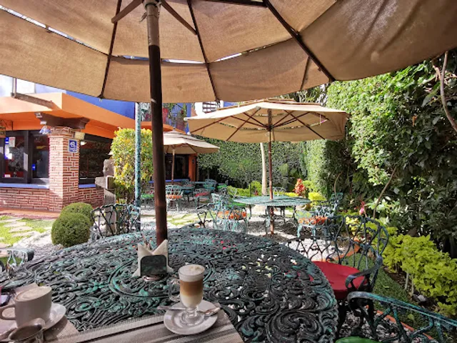 Restaurante Bar / Hotel El Pan Nuestro Gourmet