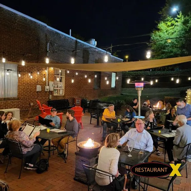 Habibi Lebanon Bar & Grill