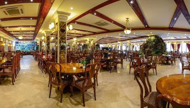 Orkideh Restaurant