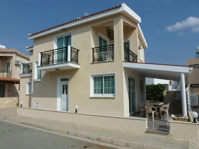 Philippou Beach Villas & Apts