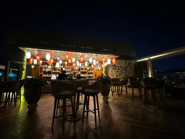 Vivu Sky Bar