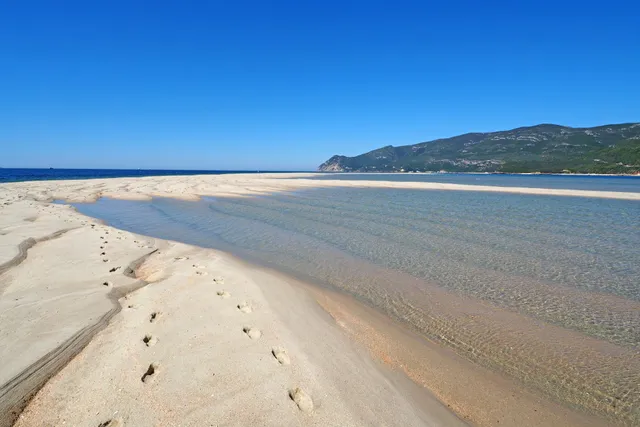 Praia da Figueirinha