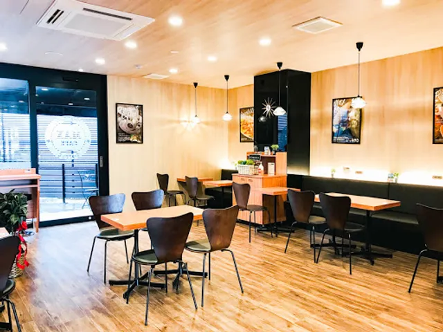 Max Cafe Okazaki